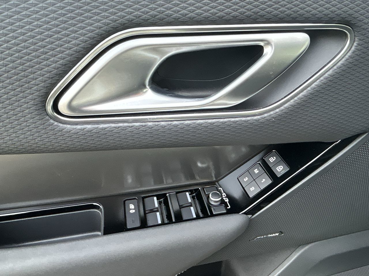 2023 Land Rover Range Rover Velar in North Vancouver, British Columbia