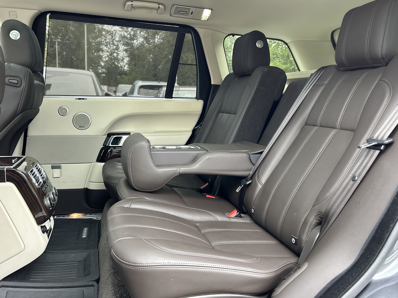 2017 Land Rover Range Rover in North Vancouver, British Columbia