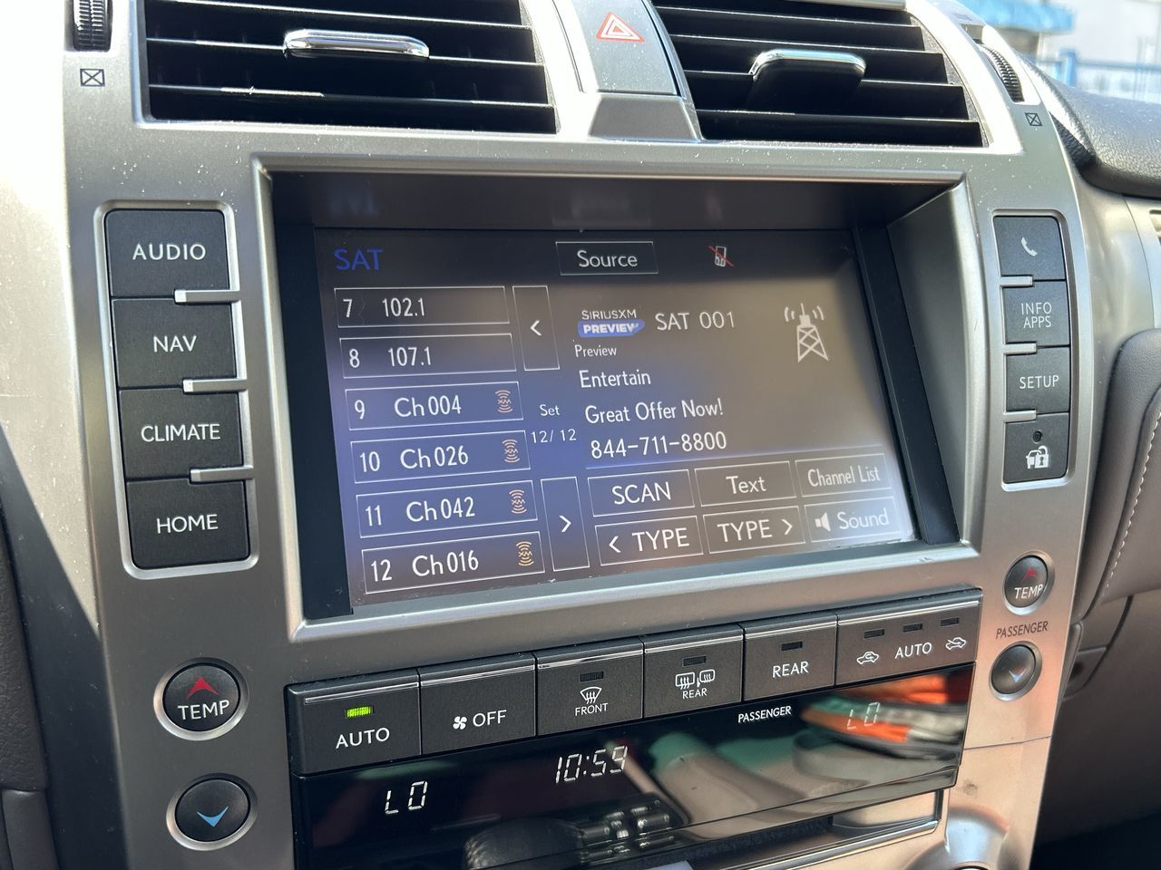 Lexus GX 460  2017 à North Vancouver, Colombie-Britannique