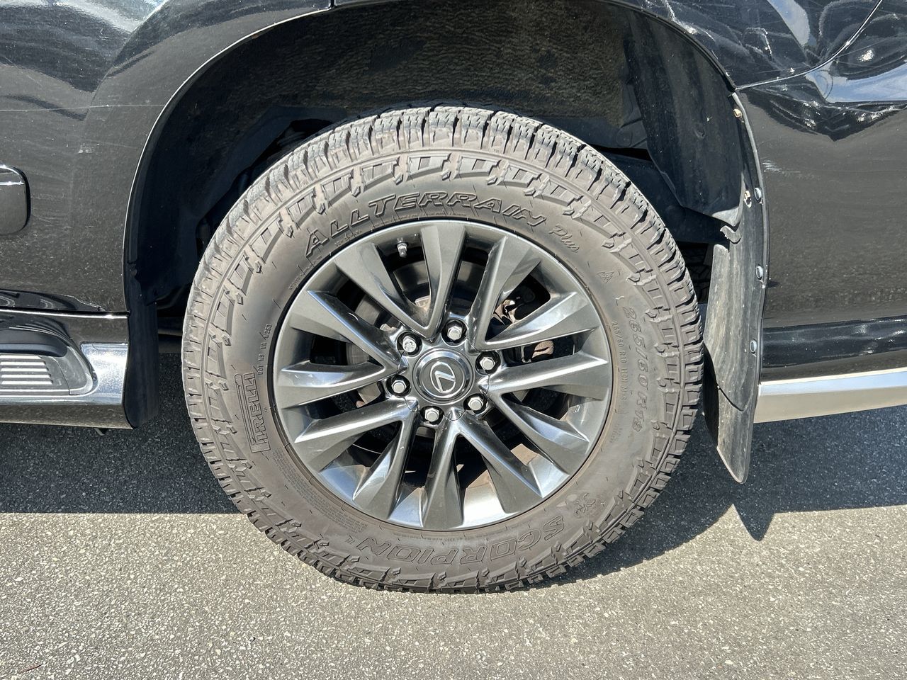 Lexus GX 460  2017 à North Vancouver, Colombie-Britannique