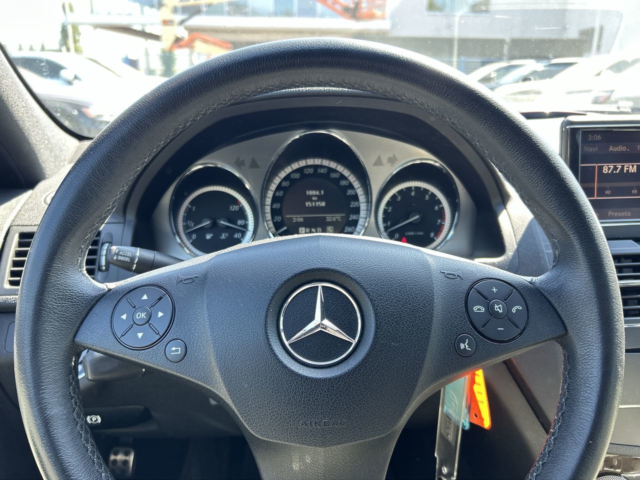 Mercedes-Benz C-Class  2009 à North Vancouver, Colombie-Britannique
