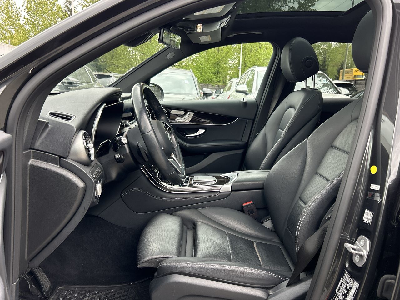 2020 Mercedes-Benz GLC in North Vancouver, British Columbia