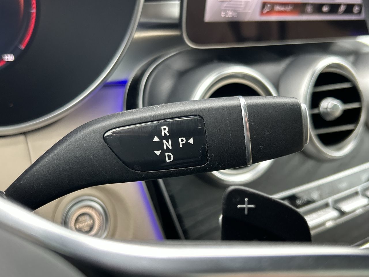 Mercedes-Benz GLC  2021 à North Vancouver, Colombie-Britannique