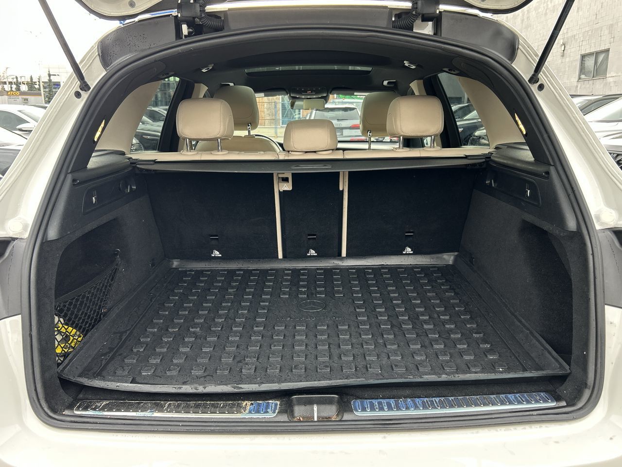 Mercedes-Benz GLC  2021 à North Vancouver, Colombie-Britannique