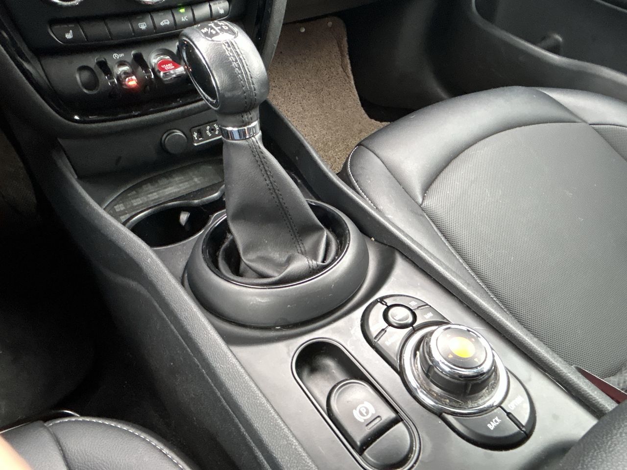 MINI Clubman  2018 à North Vancouver, Colombie-Britannique