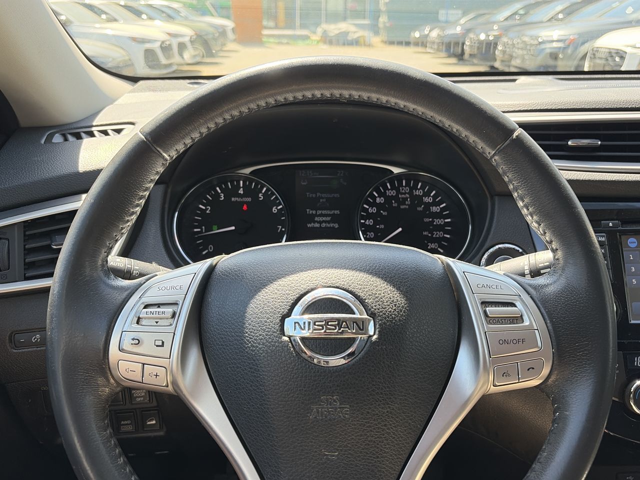 2014 Nissan Rogue in North Vancouver, British Columbia