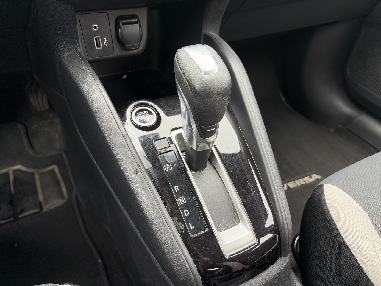 Nissan Versa  2021 à North Vancouver, Colombie-Britannique