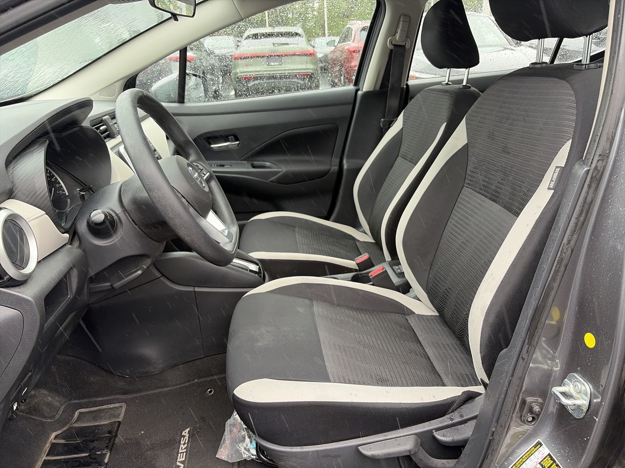 Nissan Versa  2021 à North Vancouver, Colombie-Britannique