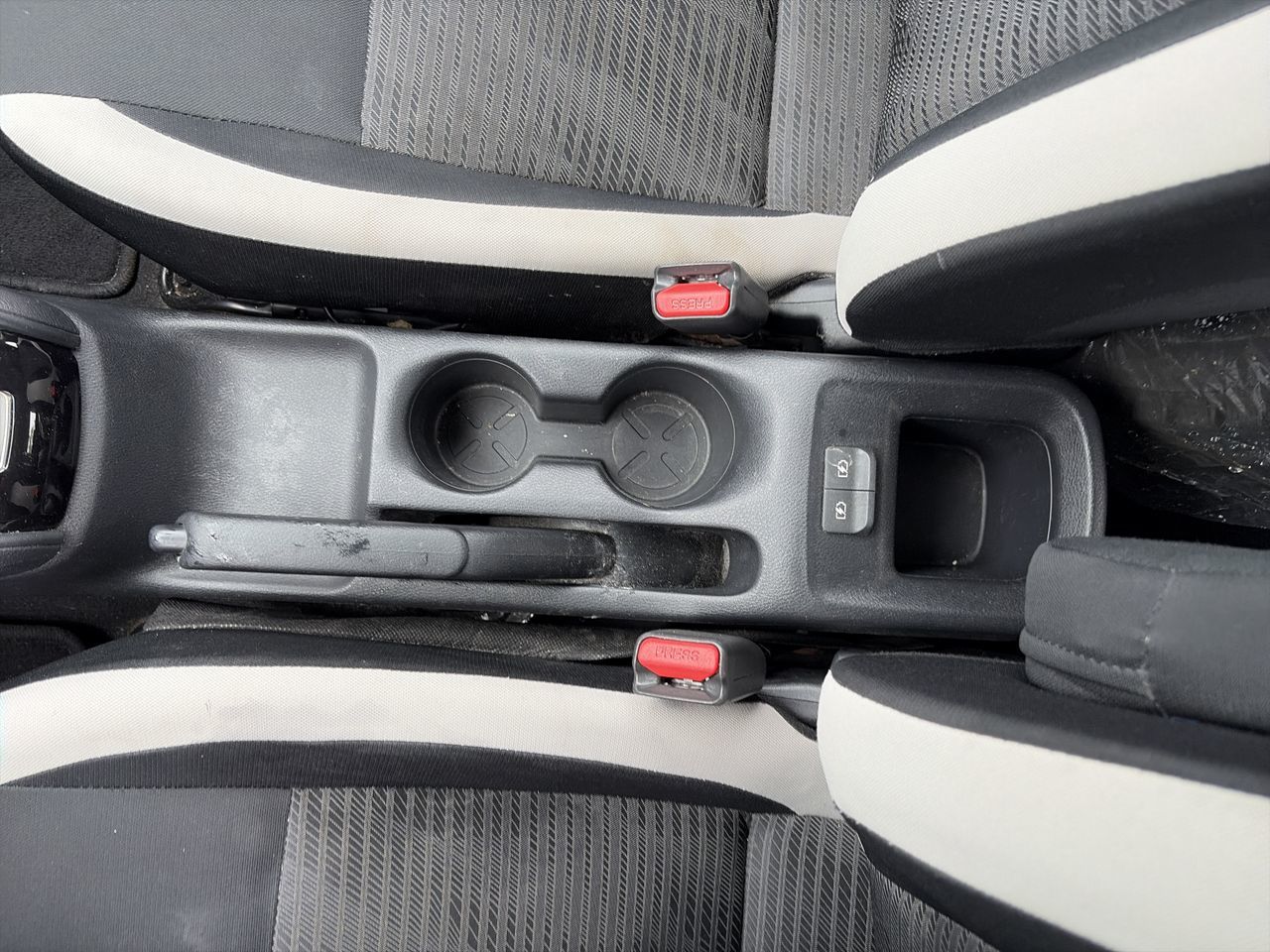 Nissan Versa  2021 à North Vancouver, Colombie-Britannique
