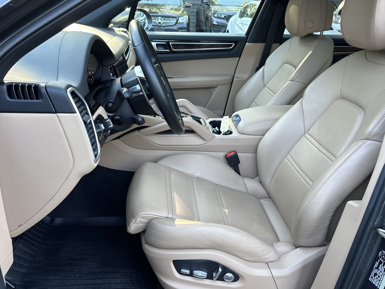 Porsche Cayenne  2021 à North Vancouver, Colombie-Britannique