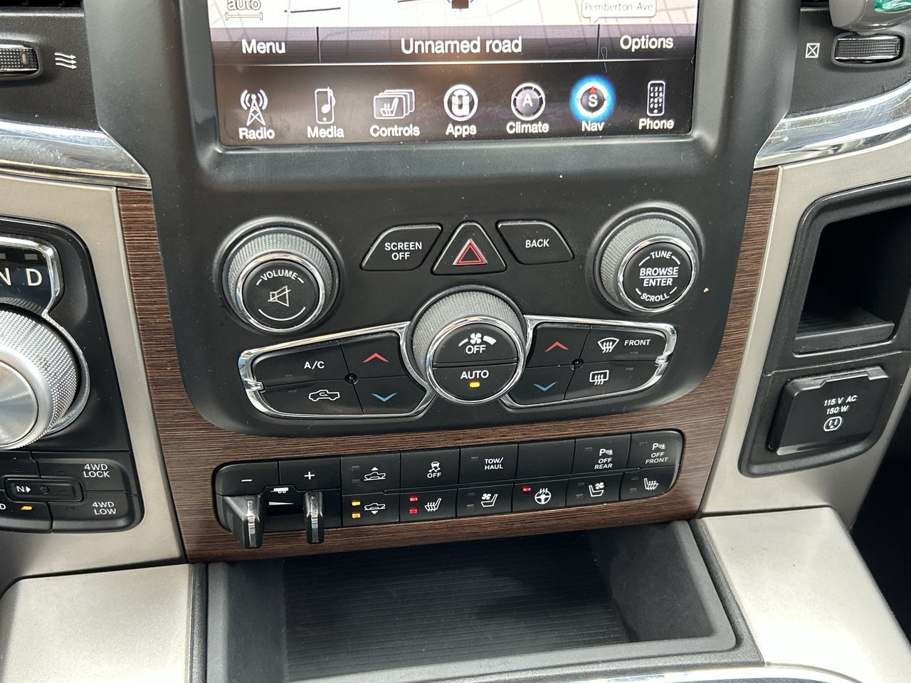 Ram 1500  2017 à North Vancouver, Colombie-Britannique