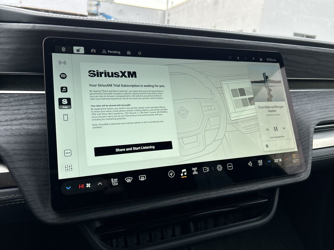 Rivian R1S  2023 à North Vancouver, Colombie-Britannique