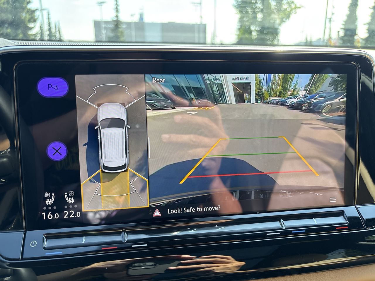 2025 Volkswagen Atlas Cross Sport in North Vancouver, British Columbia