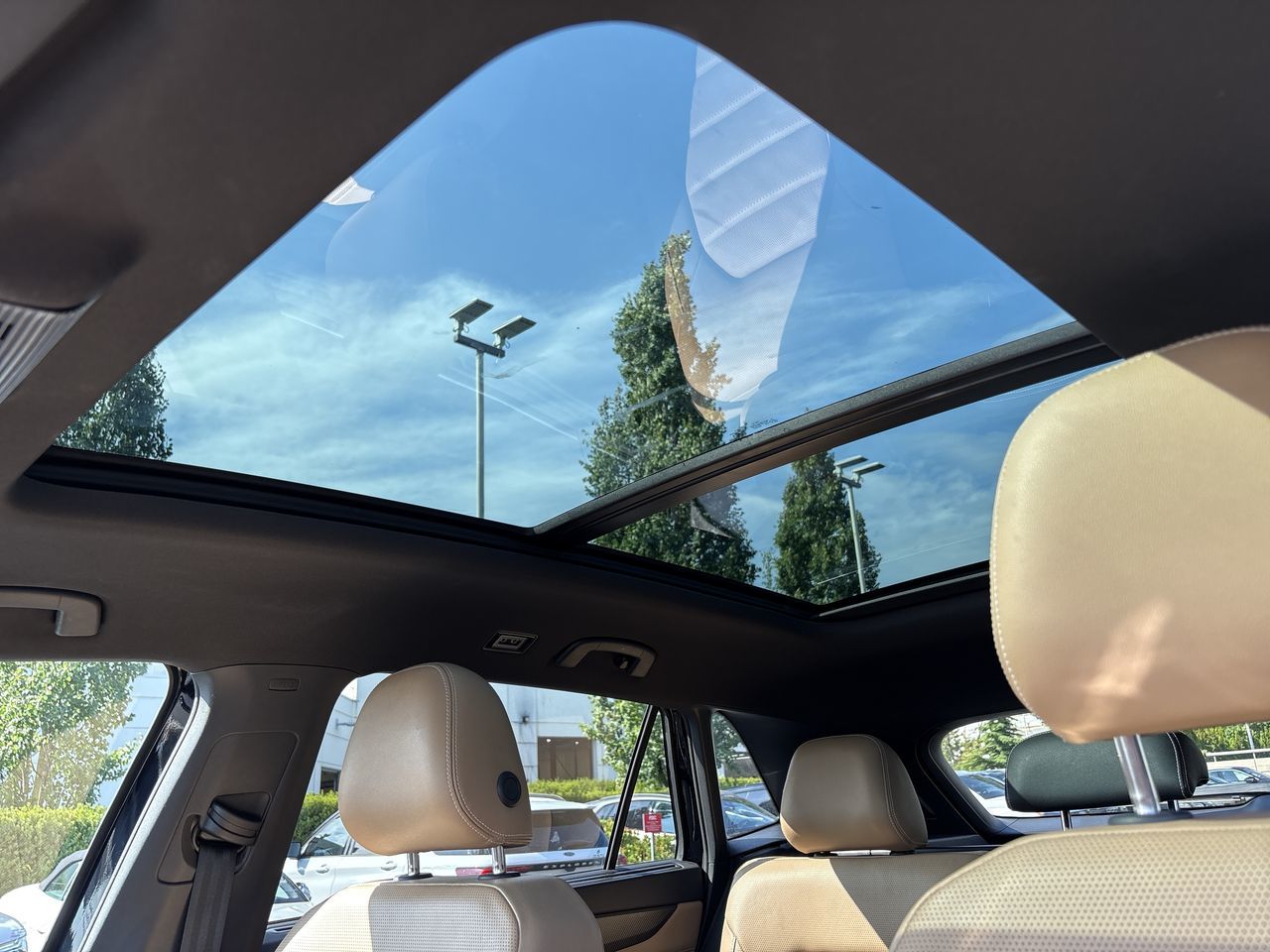 2025 Volkswagen Atlas Cross Sport in North Vancouver, British Columbia