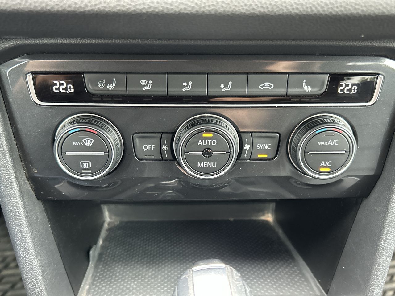 Volkswagen Tiguan  2020 à North Vancouver, Colombie-Britannique