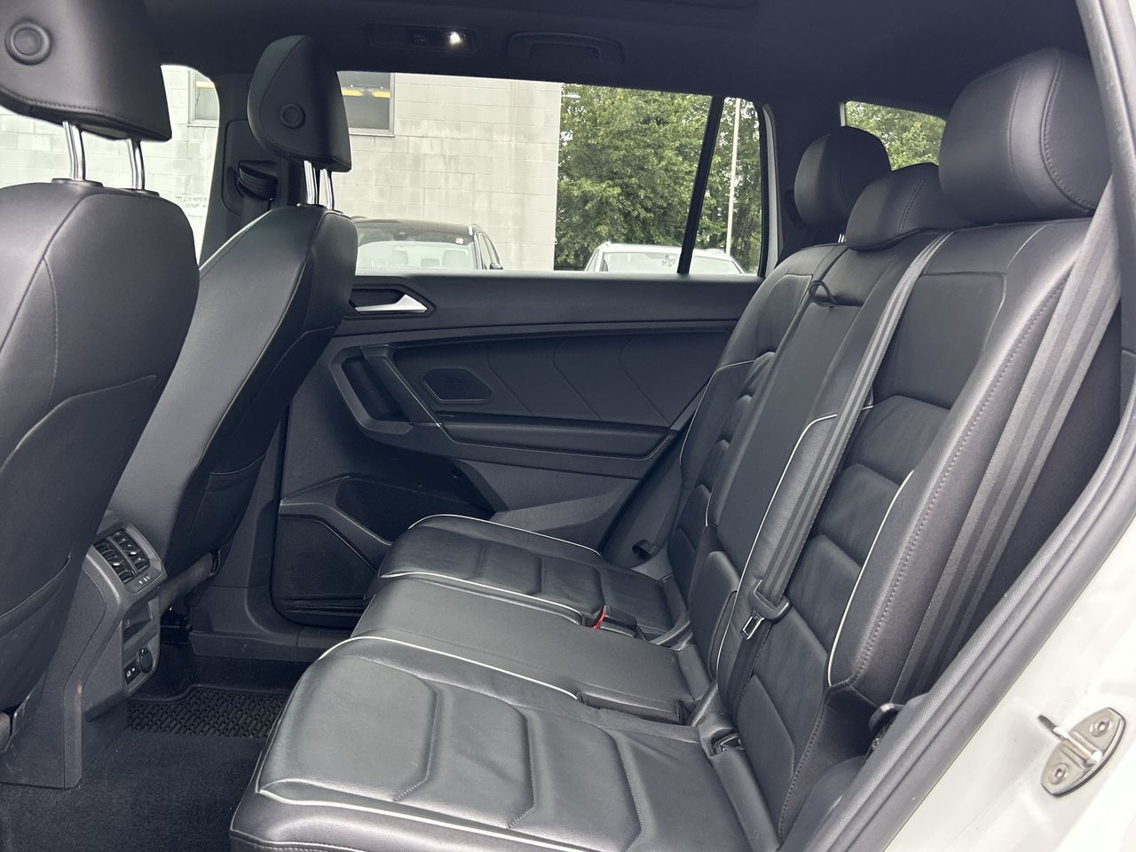 Volkswagen Tiguan  2020 à North Vancouver, Colombie-Britannique