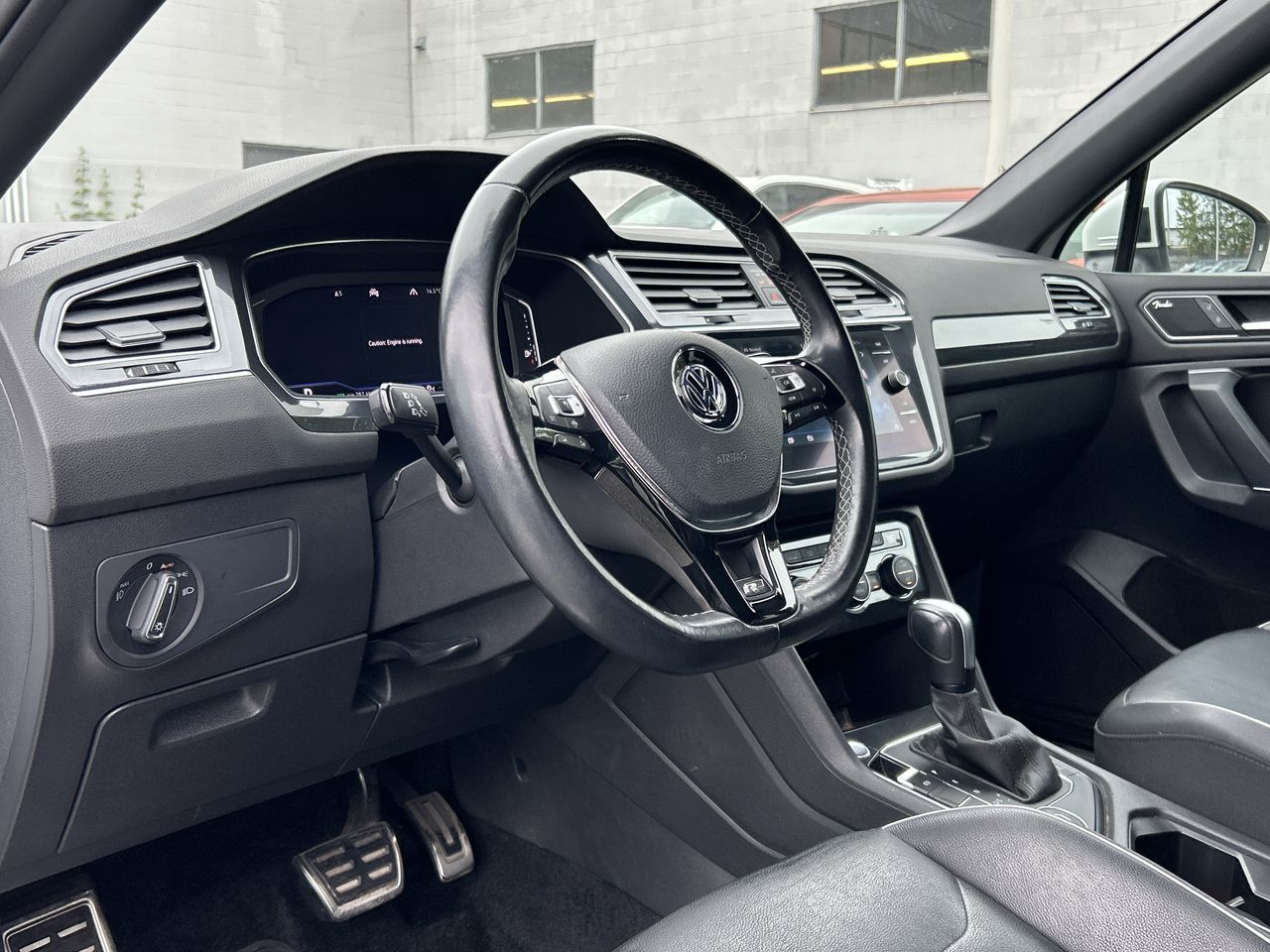 Volkswagen Tiguan  2020 à North Vancouver, Colombie-Britannique