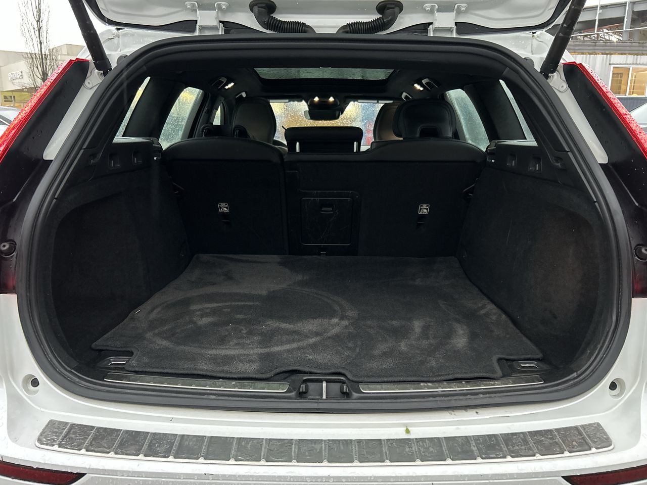 2022 Volvo V60 in North Vancouver, British Columbia