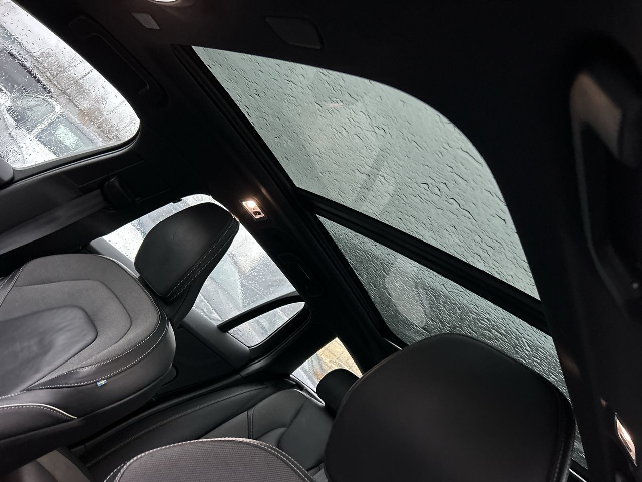 2022 Volvo V60 in North Vancouver, British Columbia