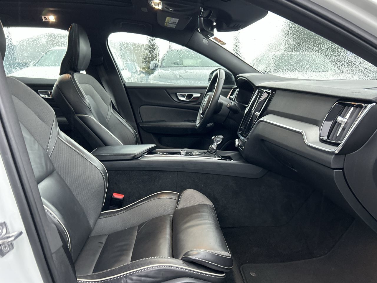 2022 Volvo V60 in North Vancouver, British Columbia