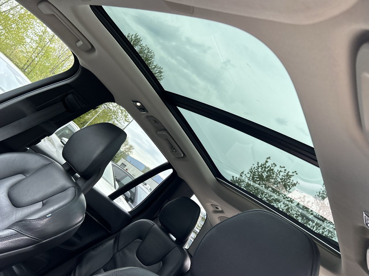 2018 Volvo XC90 in North Vancouver, British Columbia