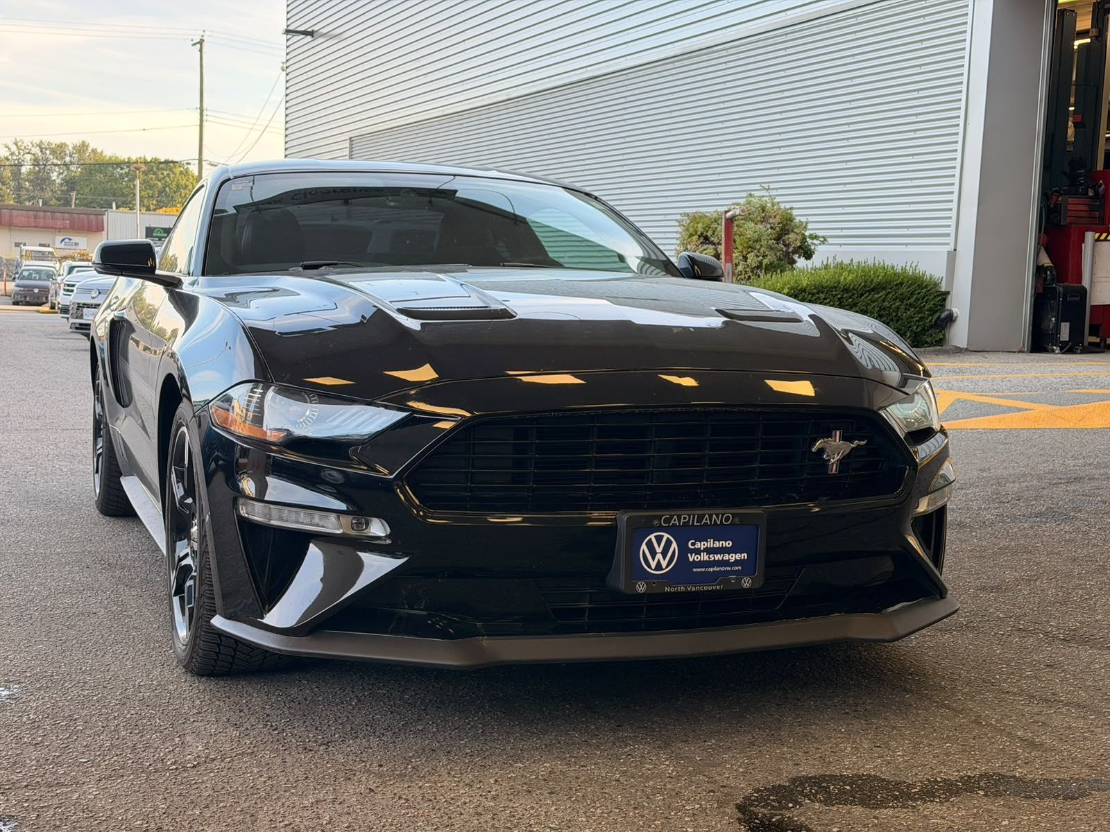 Photo 2021 Ford Mustang GT Premium Coupe | 5.0L 460 HP Automatic #3