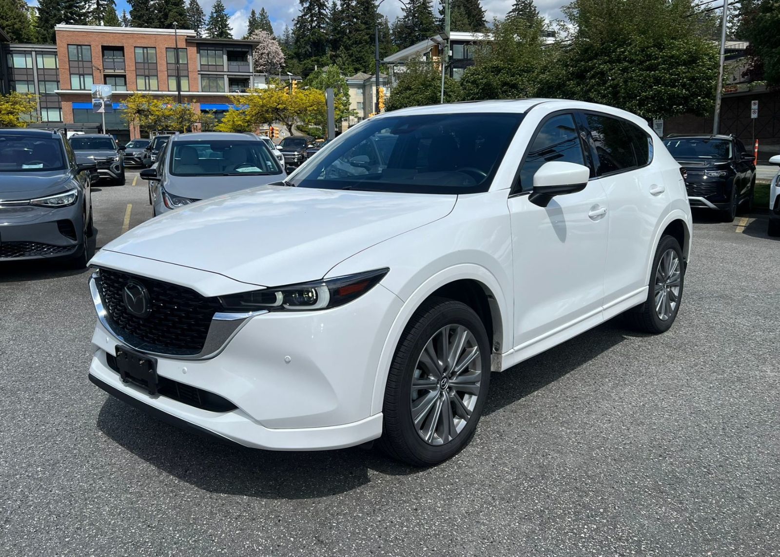 2022 Mazda CX-5 Signature AWD | Power Sunroof