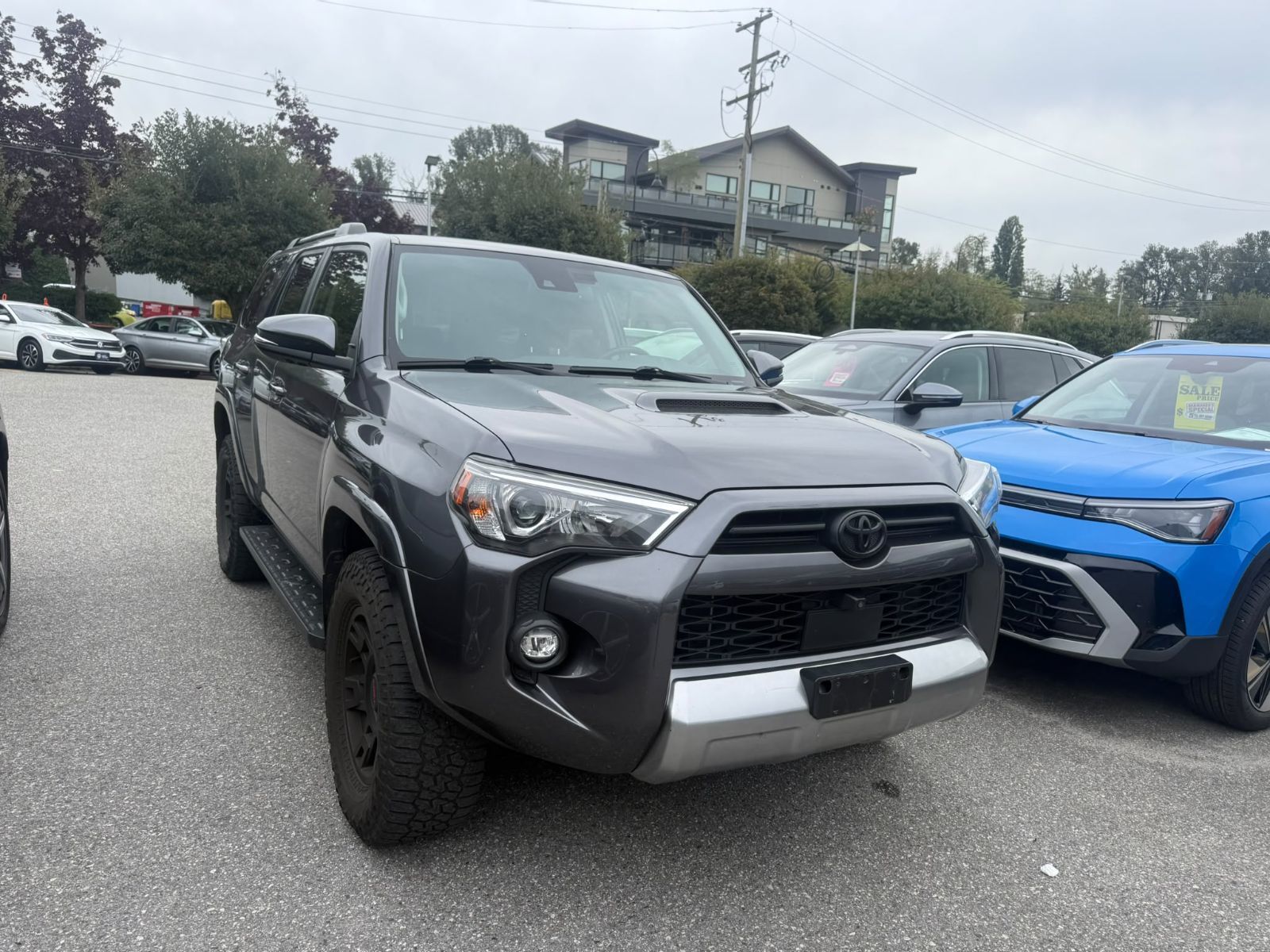 Photo 2022 Toyota 4Runner SR5 Premium #4