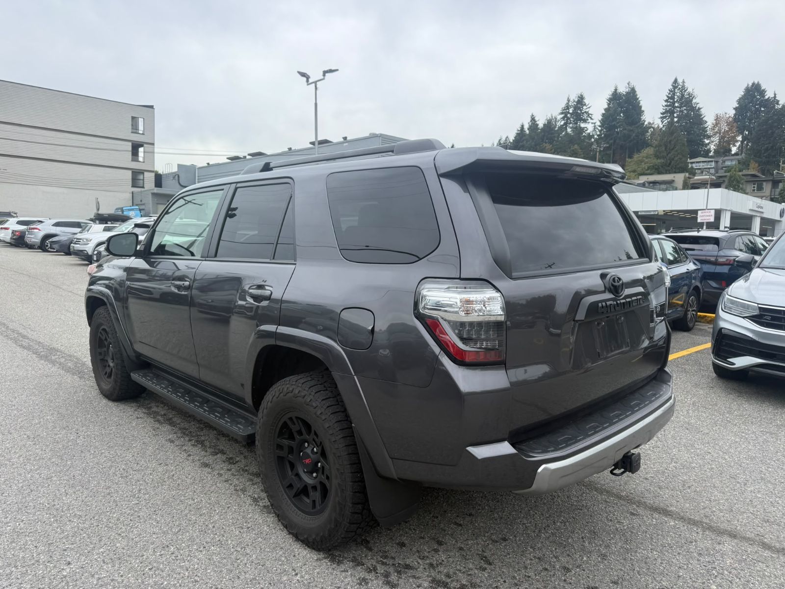 Photo 2022 Toyota 4Runner SR5 Premium #5