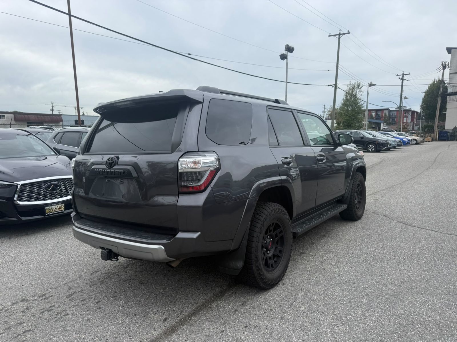 Photo 2022 Toyota 4Runner SR5 Premium #6