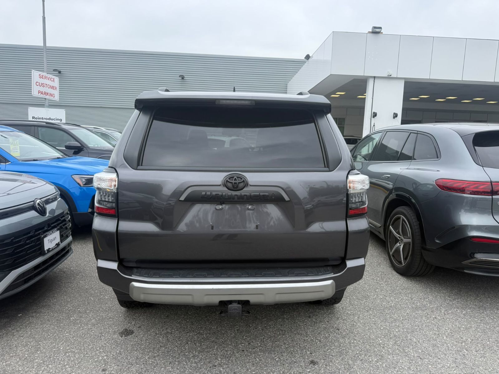 Photo 2022 Toyota 4Runner SR5 Premium #3