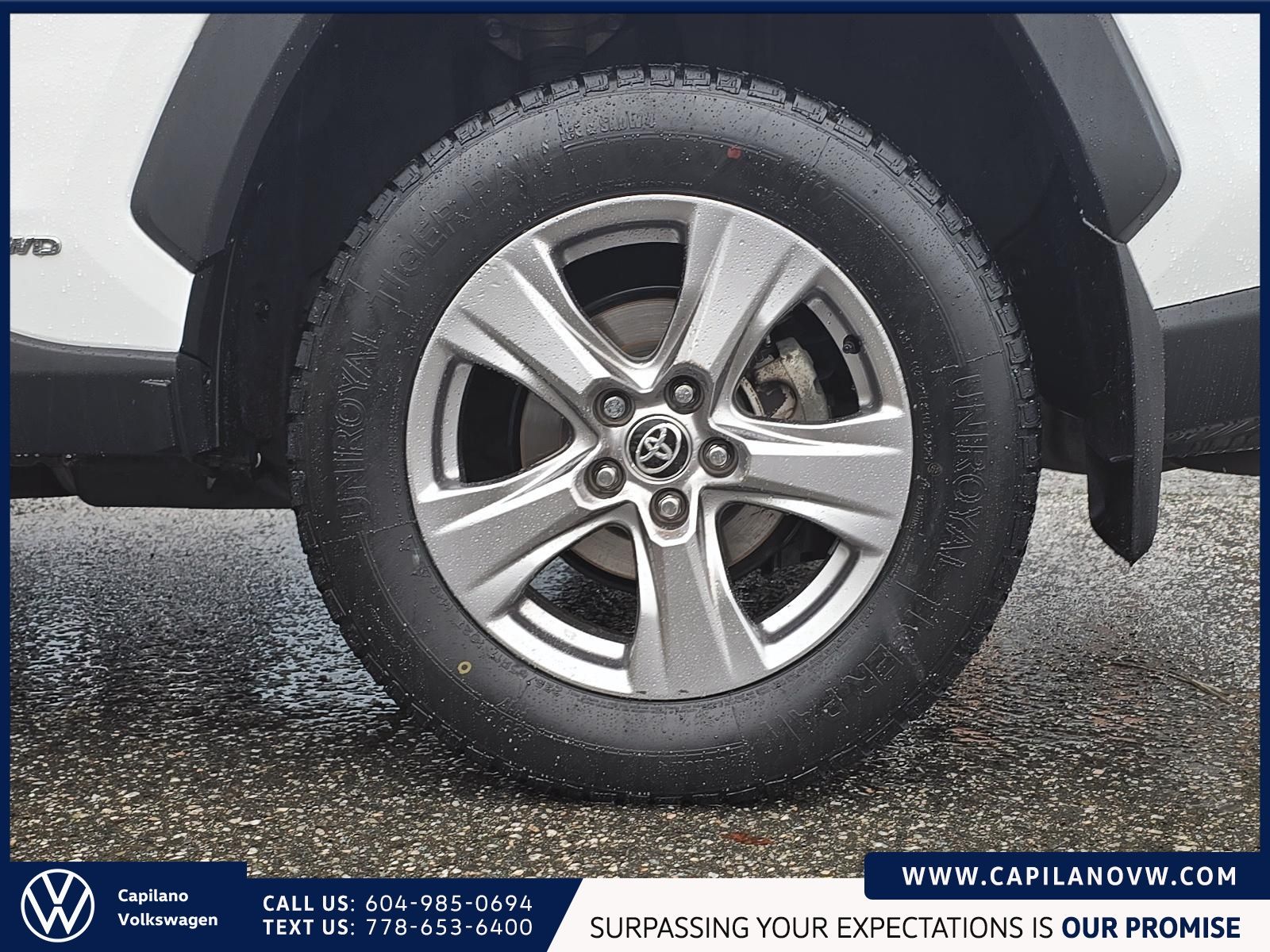 2022 Toyota RAV4 Hybrid LE AWD Just Arrived! Local Vehicle, Popular Model