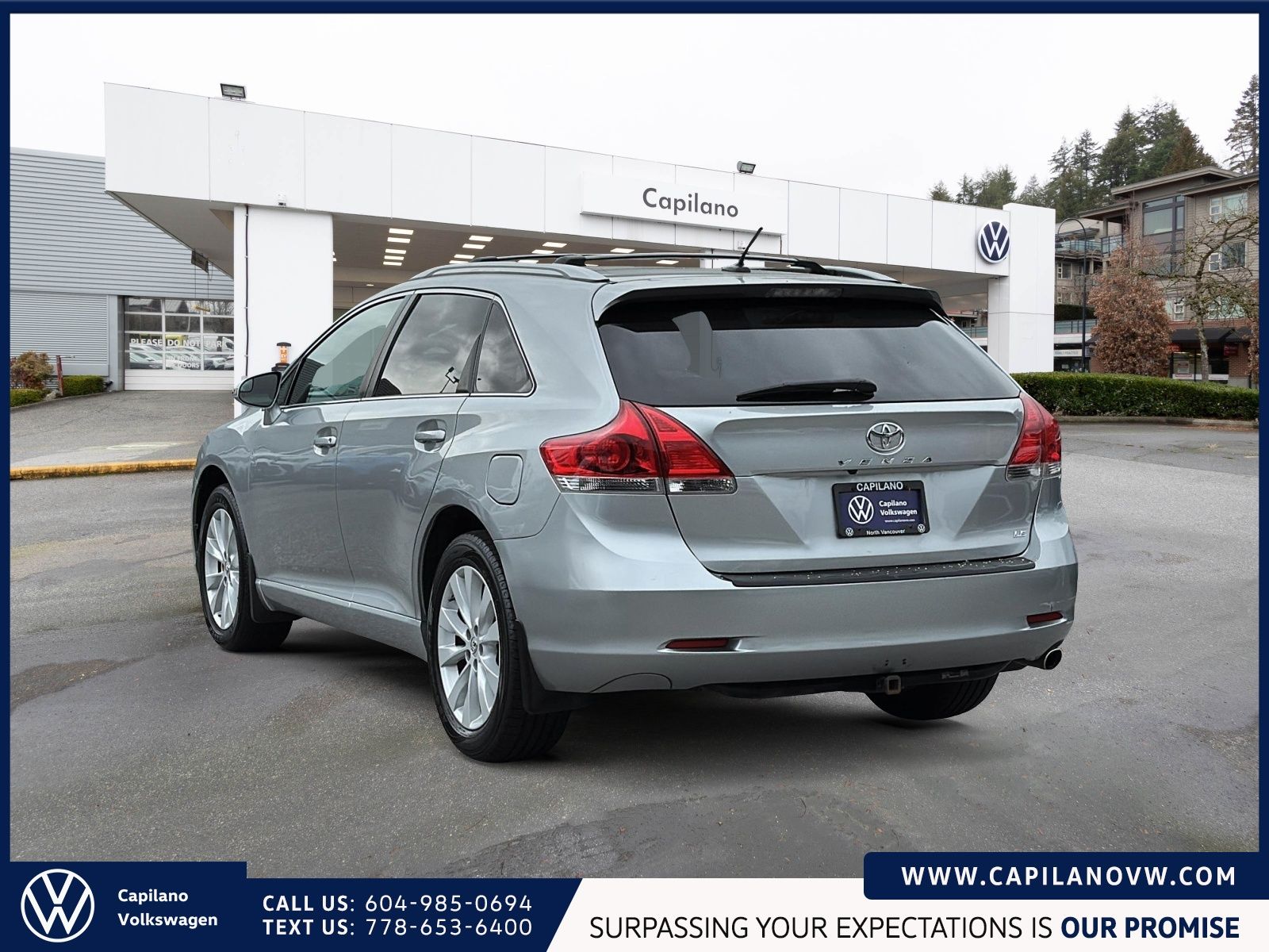 2016 Toyota Venza LE 2.7L FWD Automatic Just Arrived! Local, Low Km