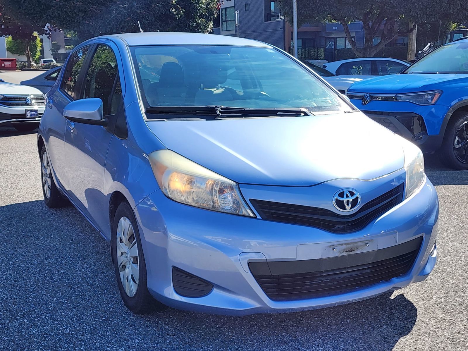 Photo 2012 Toyota Yaris #7