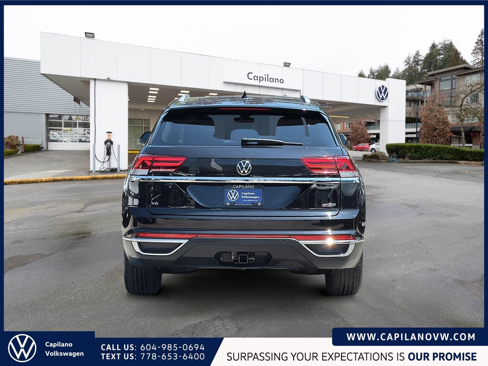 2022 Volkswagen Atlas Cross Sport 3.6 FSI Highline Just Arrived! Local Vehicle, Well-Equipped, AWD