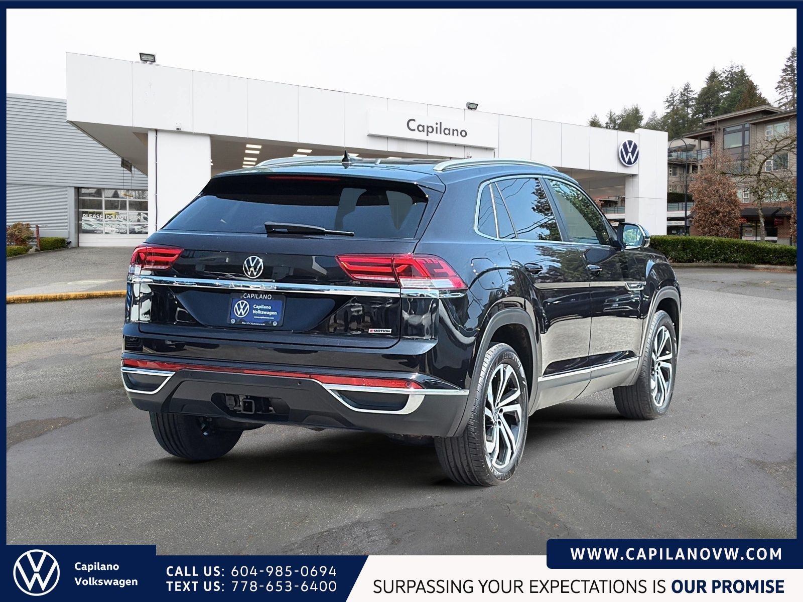 2022 Volkswagen Atlas Cross Sport 3.6 FSI Highline Just Arrived! Local Vehicle, Well-Equipped, AWD