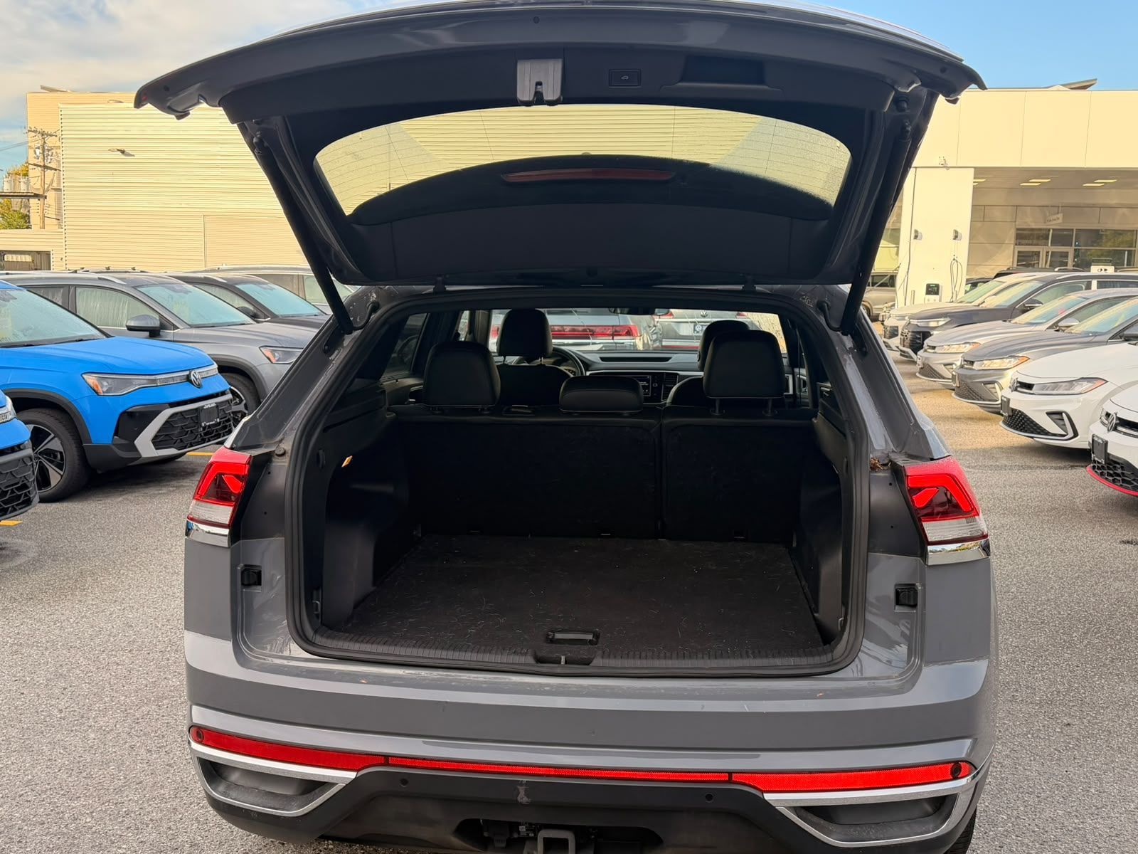 Photo 2022 Volkswagen Atlas Cross Sport Highline #7