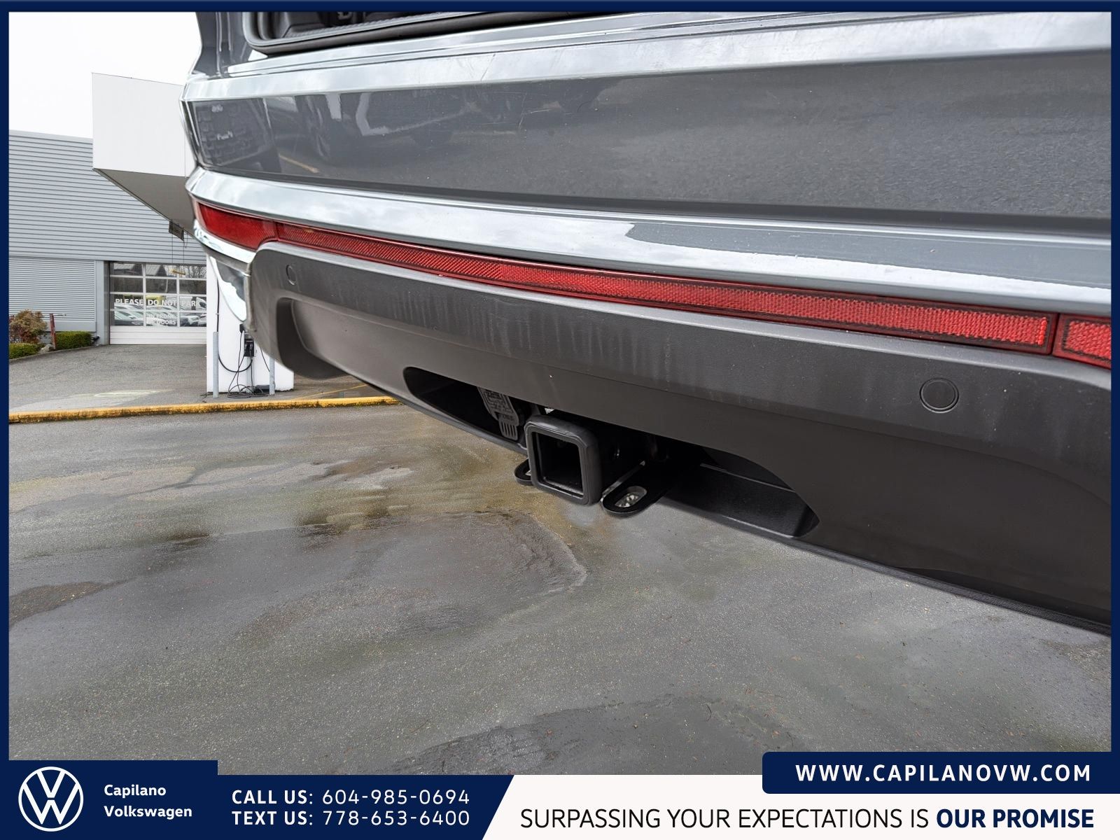 2023 Volkswagen Atlas Cross Sport Highline 3.6L 4MOTION Just Arrived! Local, One Owner, No Accidents