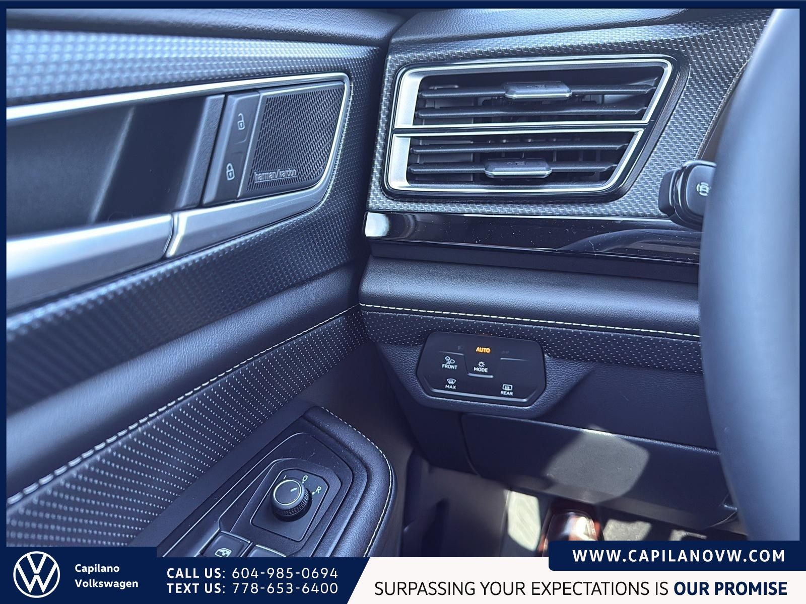 2024 Volkswagen Atlas Cross Sport Highline 2.0 TSI 4MOTION X-Demo Special!