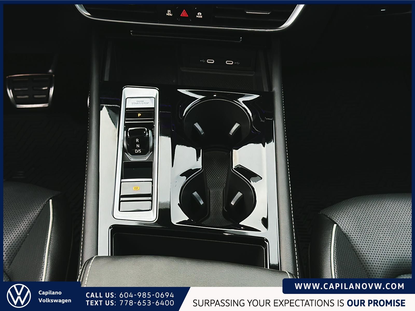 2024 Volkswagen Atlas Cross Sport Execline 2.0 TSI 4MOTION MANAGER'S EX-DEMO