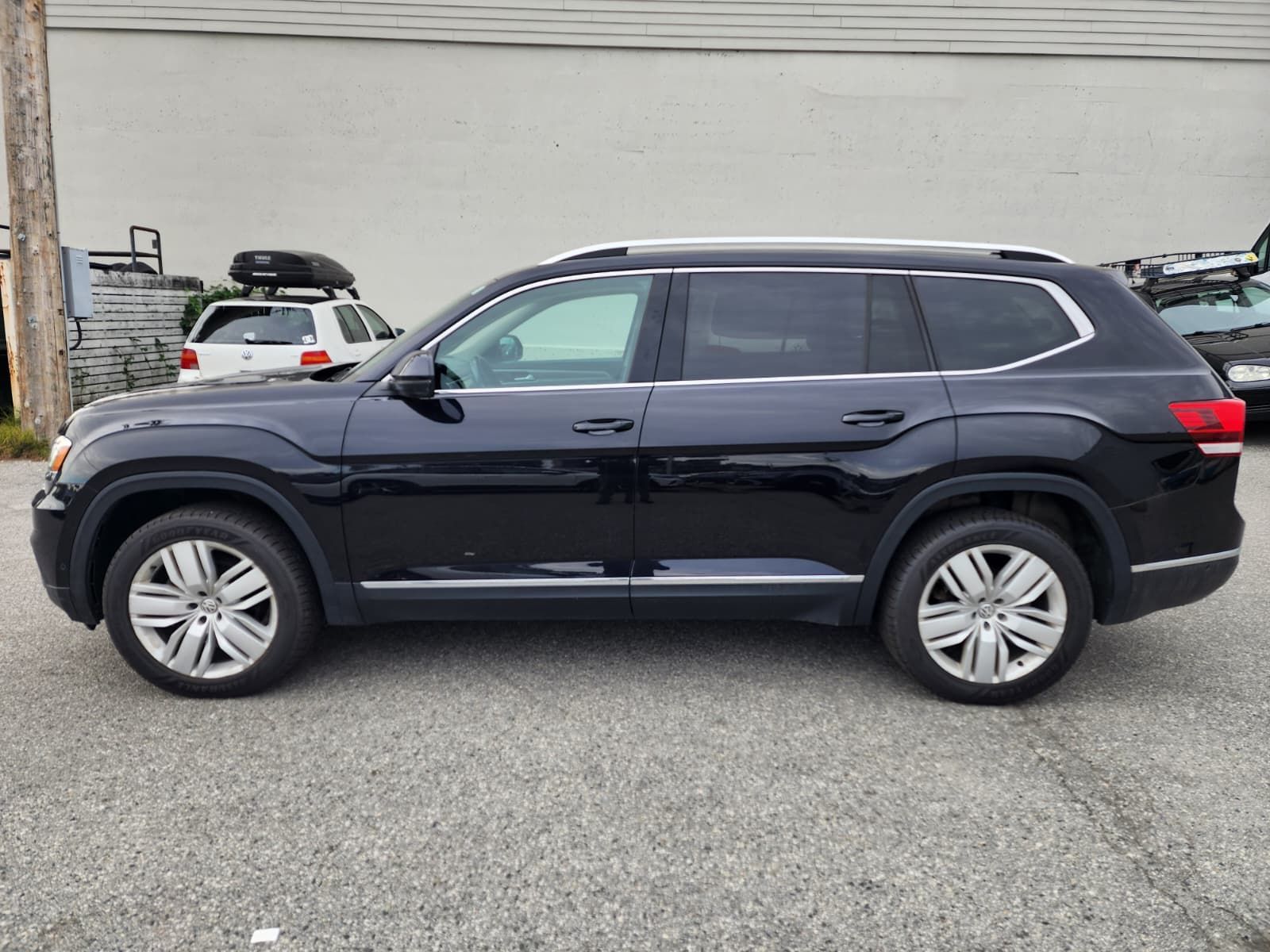 2018 Volkswagen Atlas Execline 3.6L 4MOTION | 3rd Row Seats Just Arrived! Pending Safety Inspection