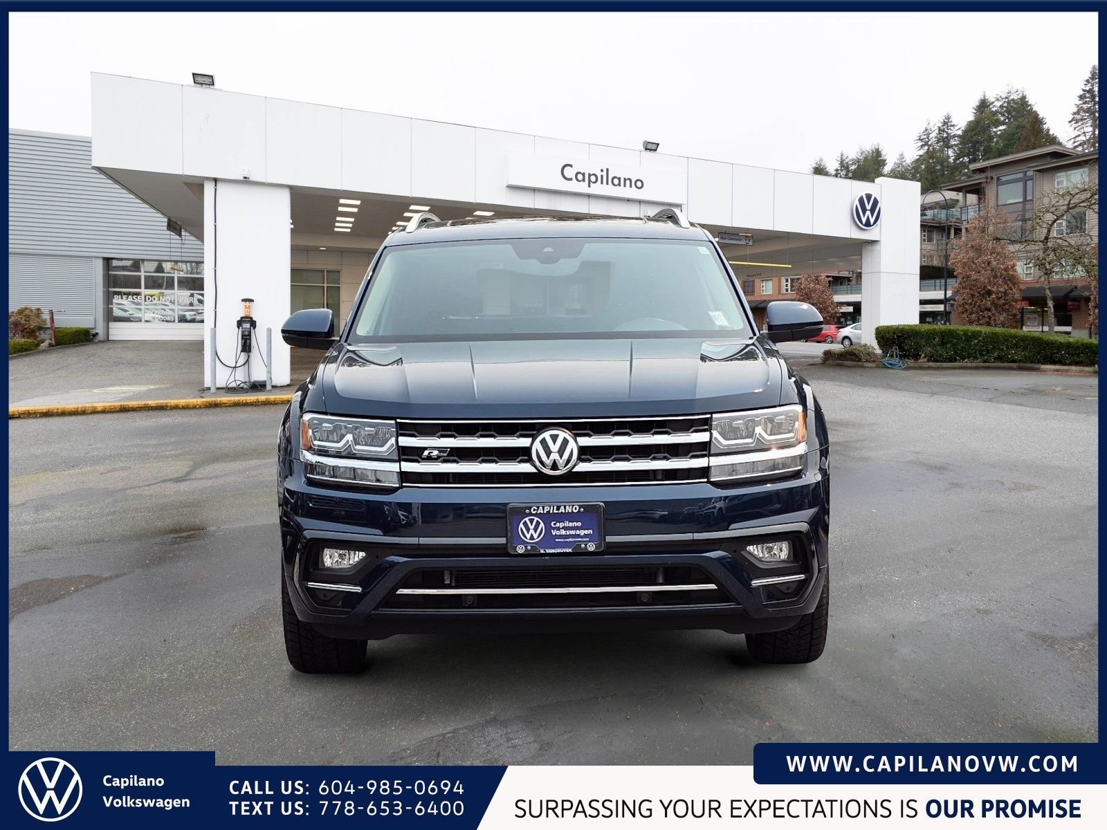 Photo 2019 Volkswagen Atlas Execline 3.6L 4MOTION | R Line Pkg & 3rd Row Seats #3