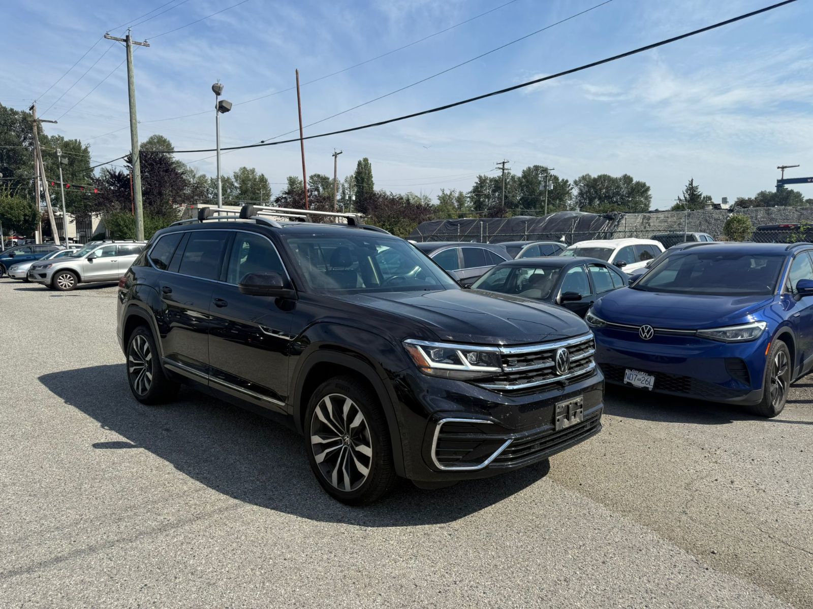 2022 Volkswagen Atlas Execline 3.6L 4MOTION | Captain's Chair Package Just Arrived! Local, One Owner, No Accidents