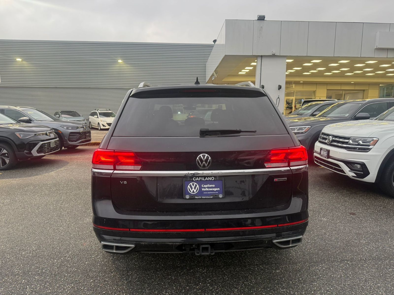 2022 Volkswagen Atlas Execline | R Line 4MOTION | 3rd Row Seats Just Arrived! Local, One Owner, No Accidents