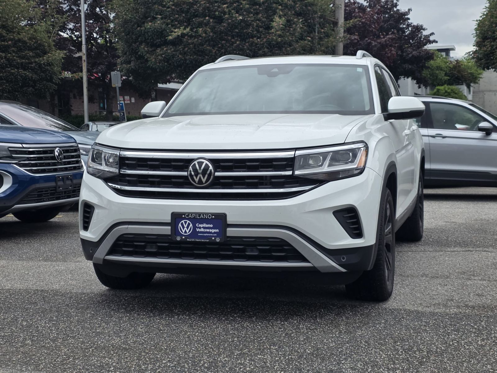 2022 Volkswagen Atlas Highline 3.6L 4MOTION | Captain's Chair Package