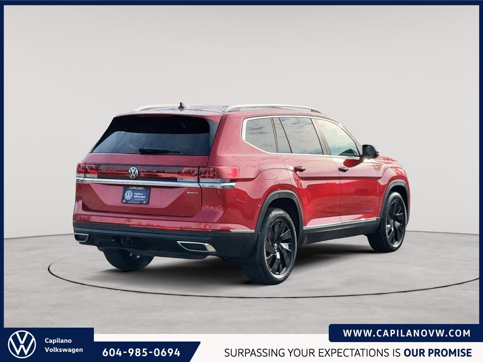 2024 Volkswagen Atlas Highline Captain's Chairs Package | Black Wheels Package