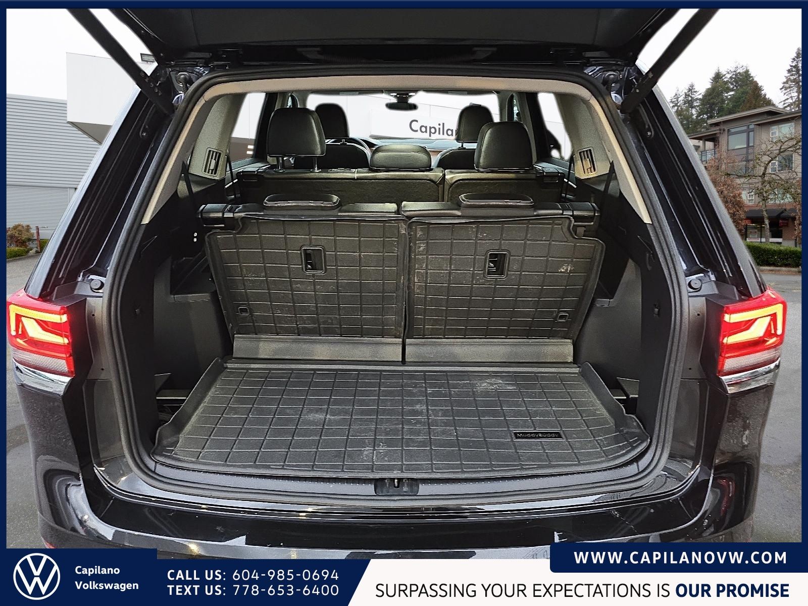 2024 Volkswagen Atlas Comfortline 4MOTION Just Arrived! Local Vehicle, No Accidents