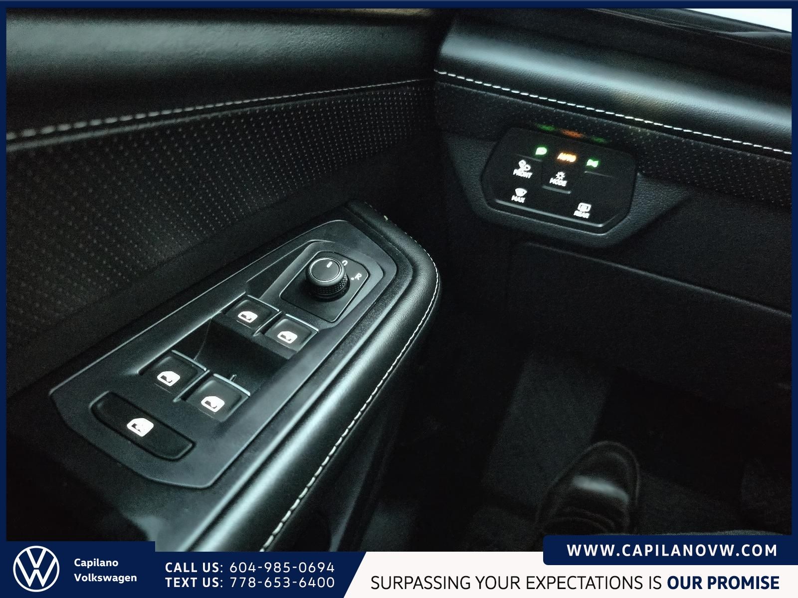 2024 Volkswagen Atlas Comfortline 4MOTION Just Arrived! Local Vehicle, No Accidents