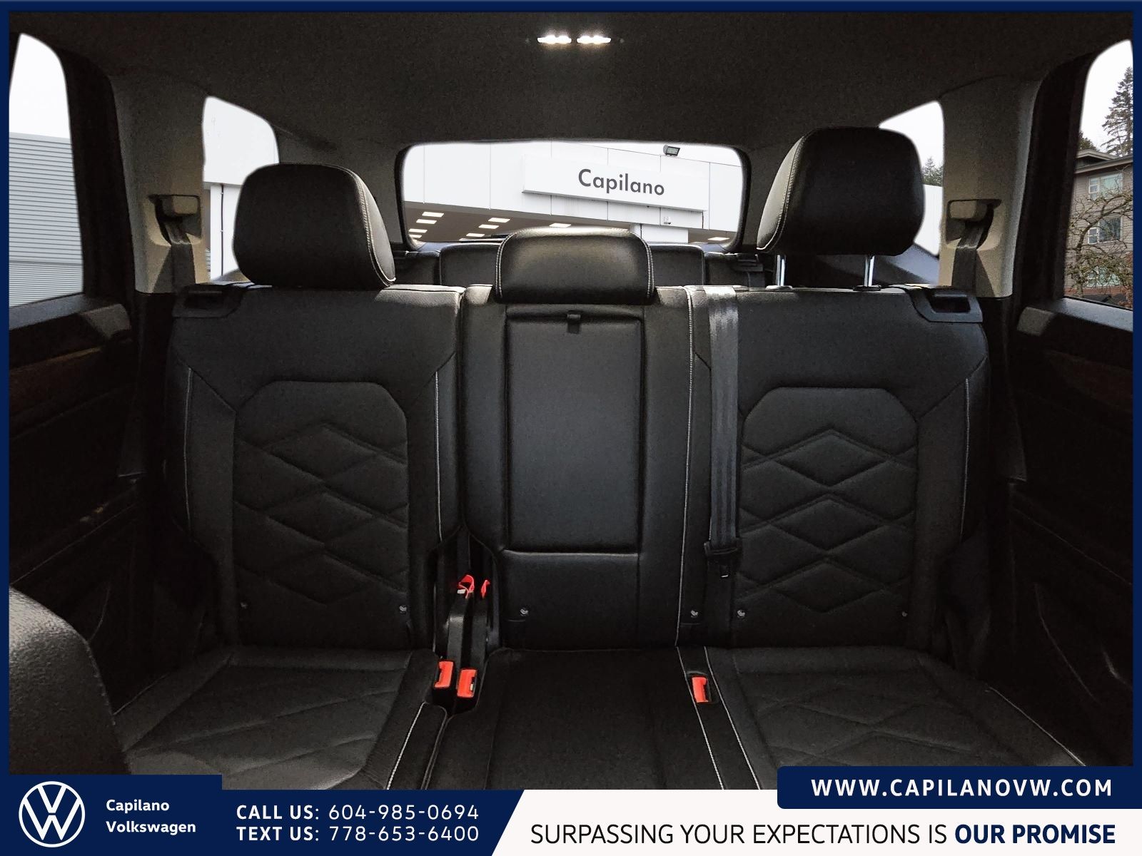 2024 Volkswagen Atlas Comfortline 4MOTION Just Arrived! Local Vehicle, No Accidents