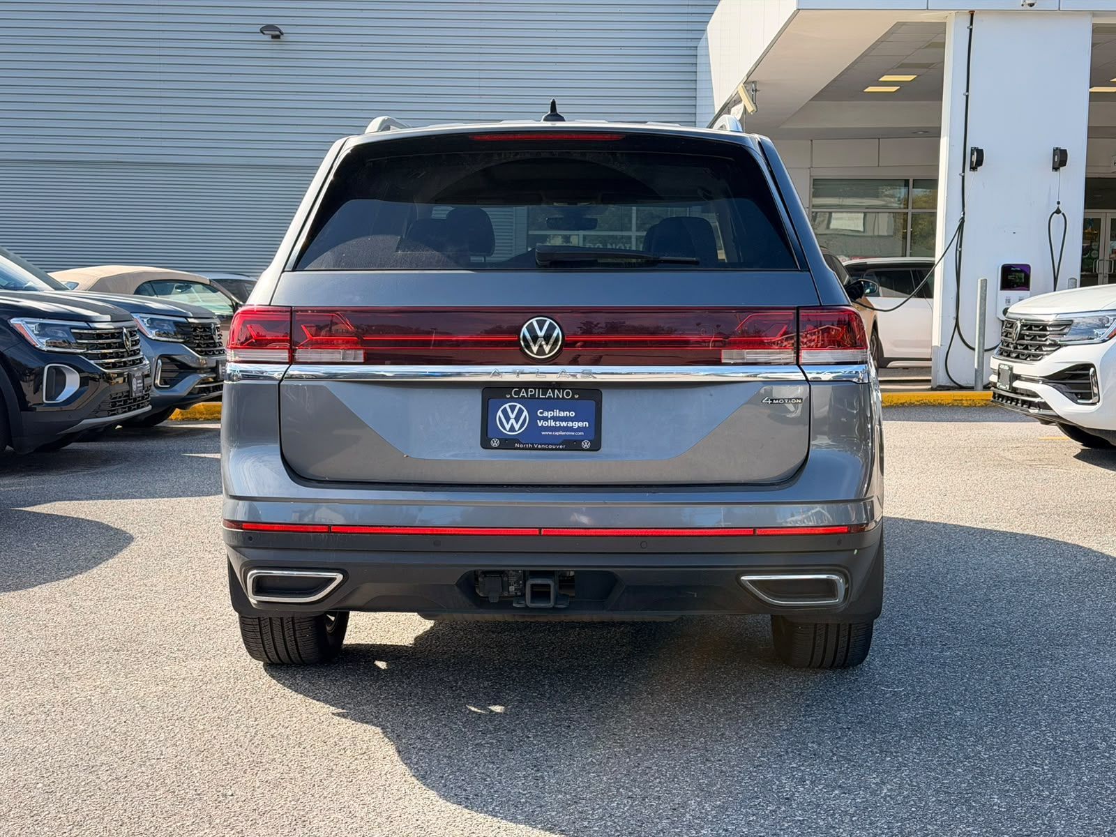 Photo 2024 Volkswagen Atlas Highline #8